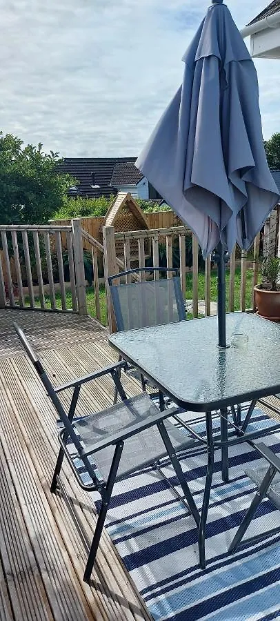 Sea Crest, Beautiful In With Sea Views Holiday home Tenby