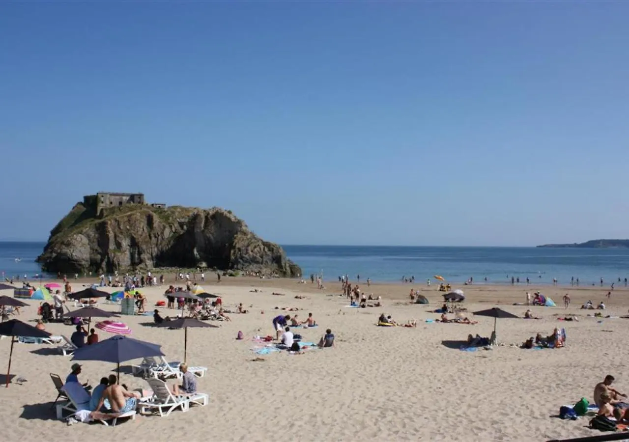 Harbour View * Tenby