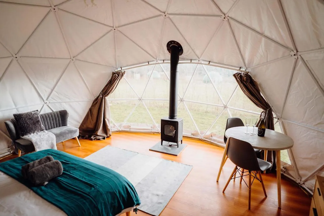 Beavers Retreat Glamping Tenby