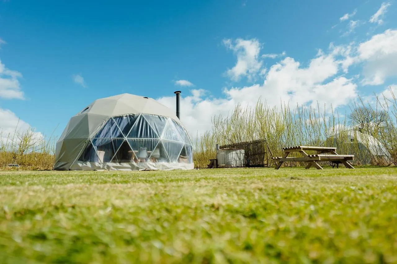 Beavers Retreat Glamping Luxury tent Tenby