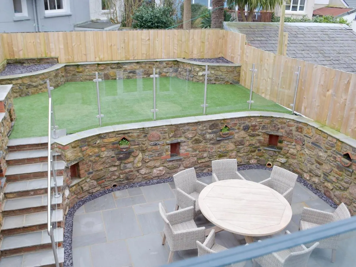 Sandunes Holiday home Tenby