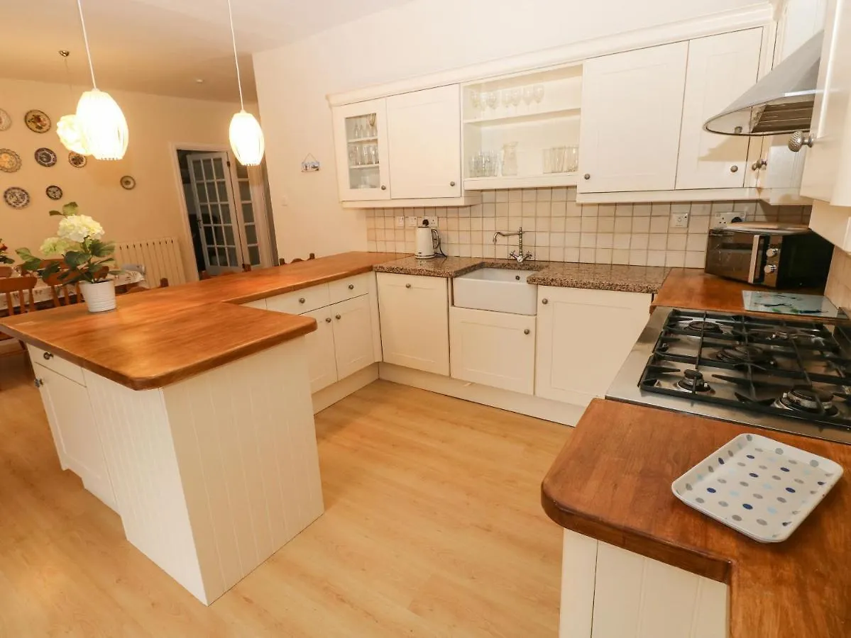 Apartament Gower View