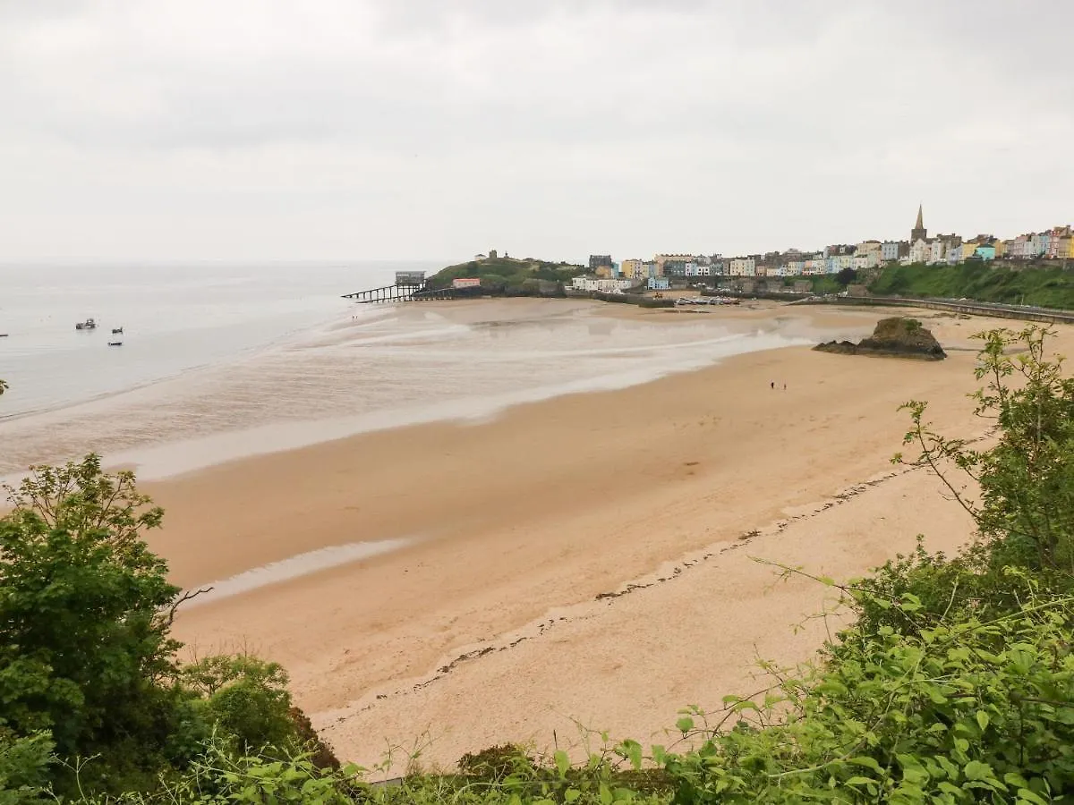 Gower View Apartment