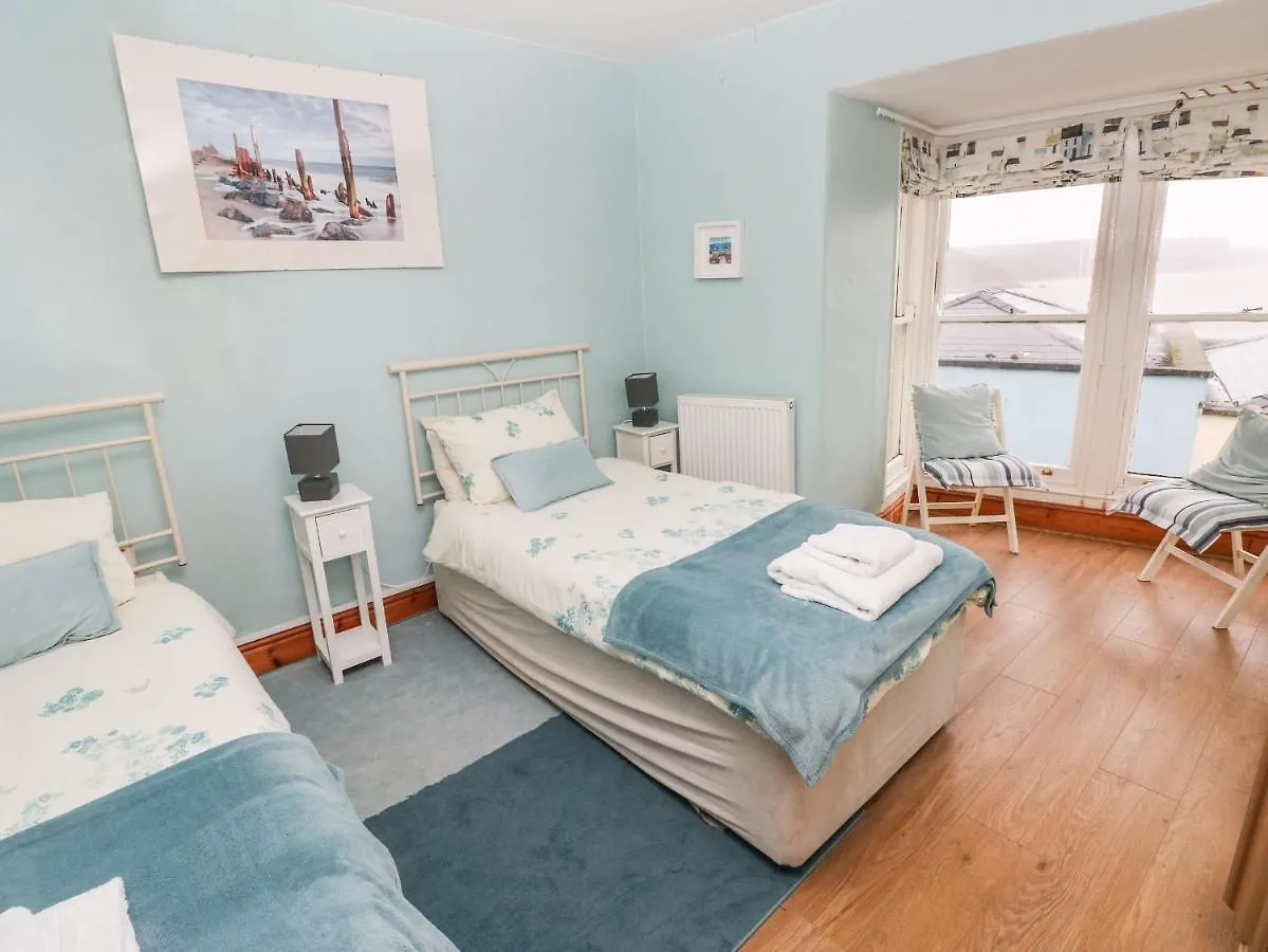Gower View Apartment *