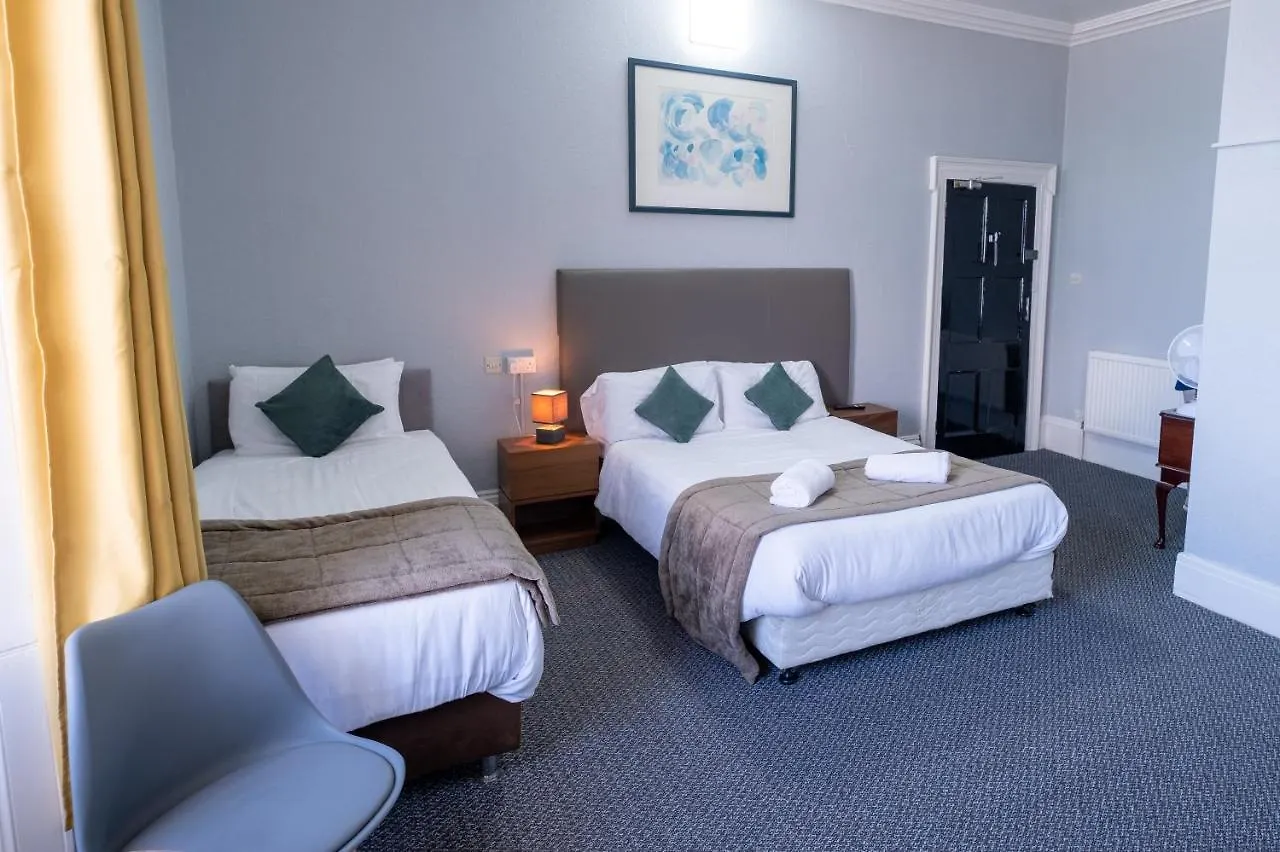 Royal Lion Hotel Tenby