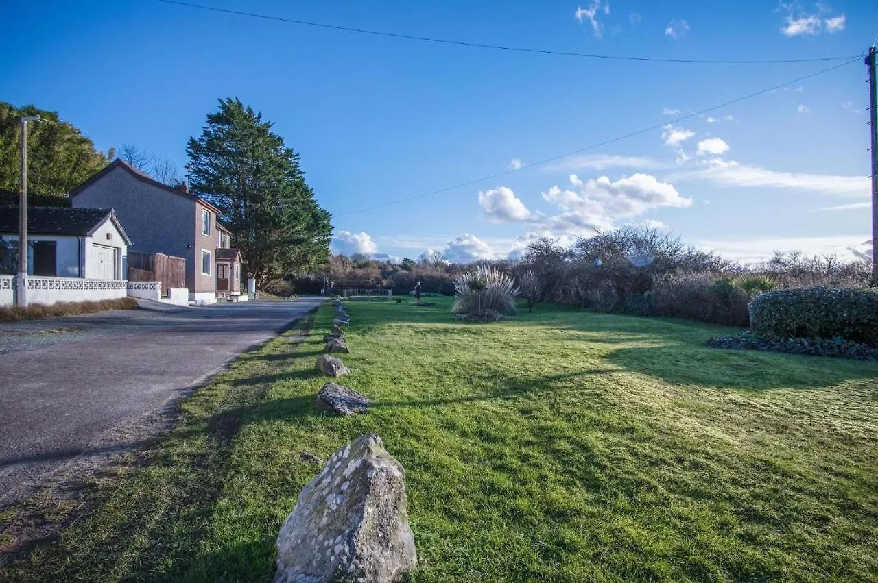 Maytree - 4 Bedroom -