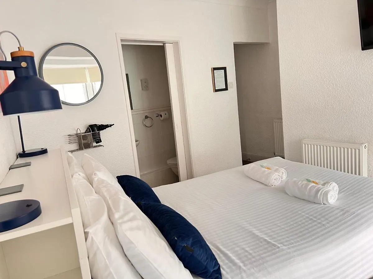 Gumfreston Bed & Breakfast 2*