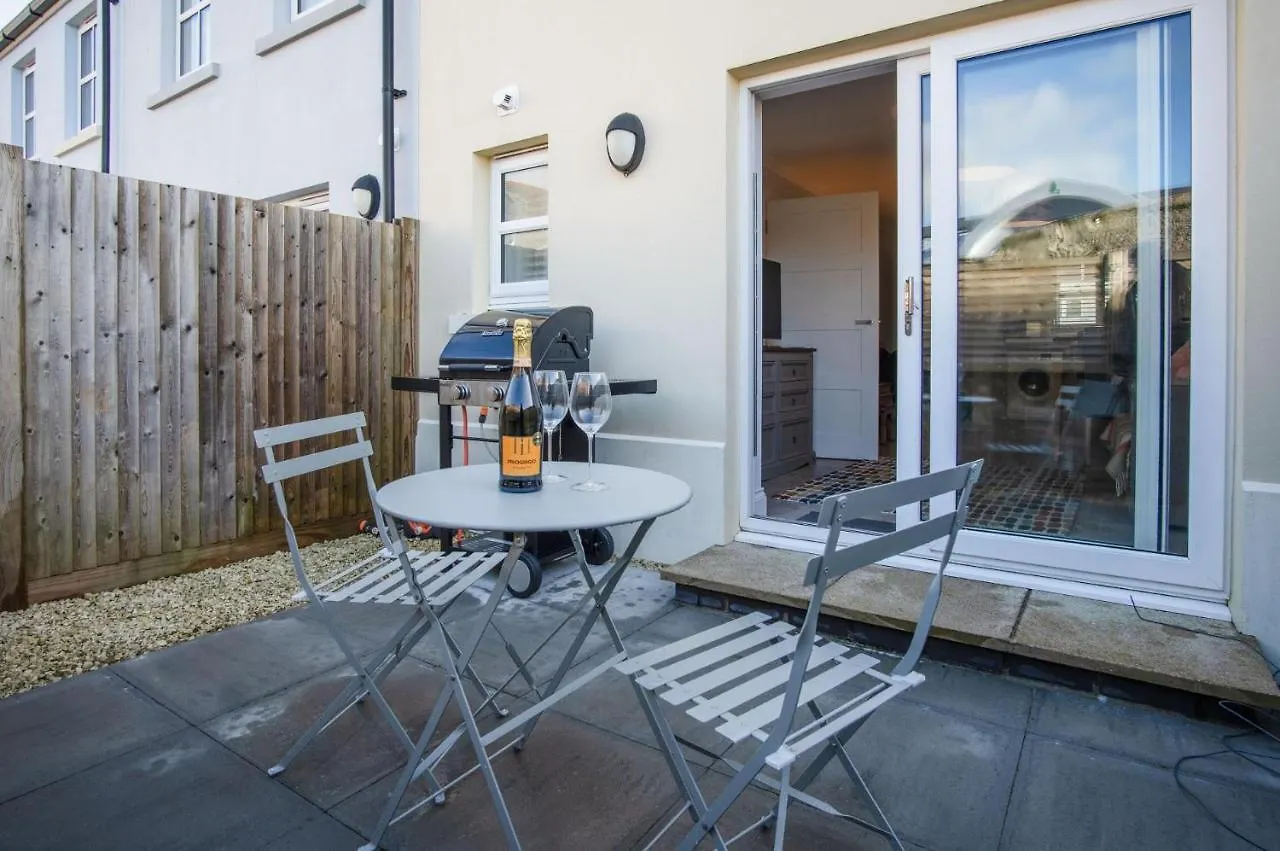 Ty Melyn - 2 Bedroom - Holiday home