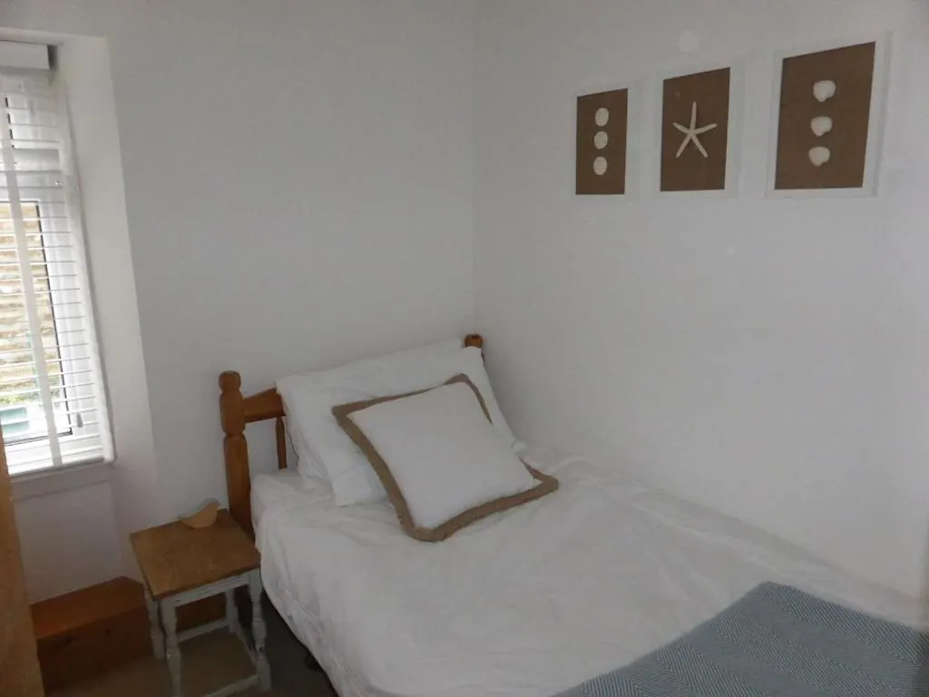 Seasalt - Modernised Traditional Cottage, Sleeps 5,short Walk To Beaches, Town, Amenities Holiday home Tenby