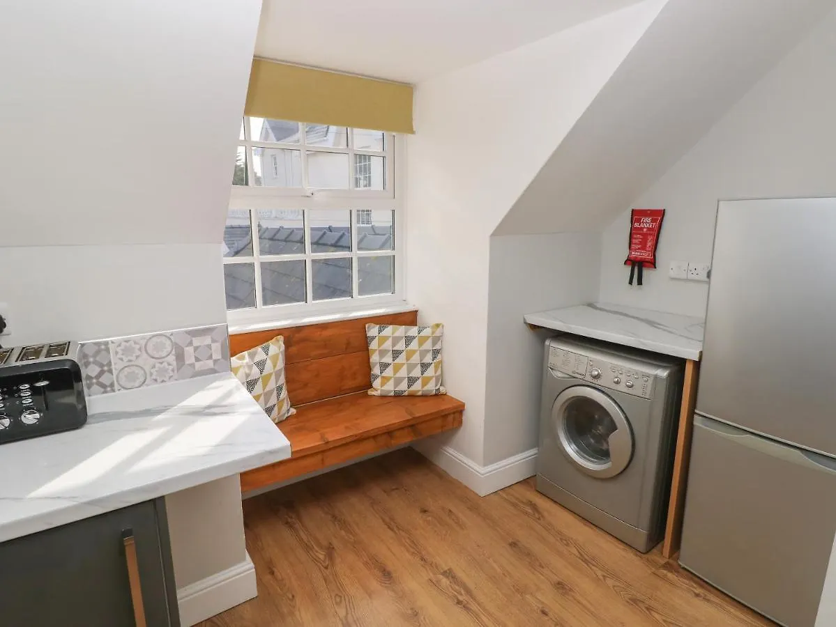 North At The Hideaway Apartment Tenby