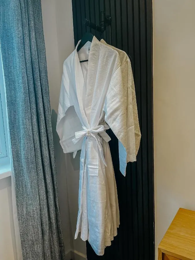 Priory Bay Escapes - Matahari Tenby