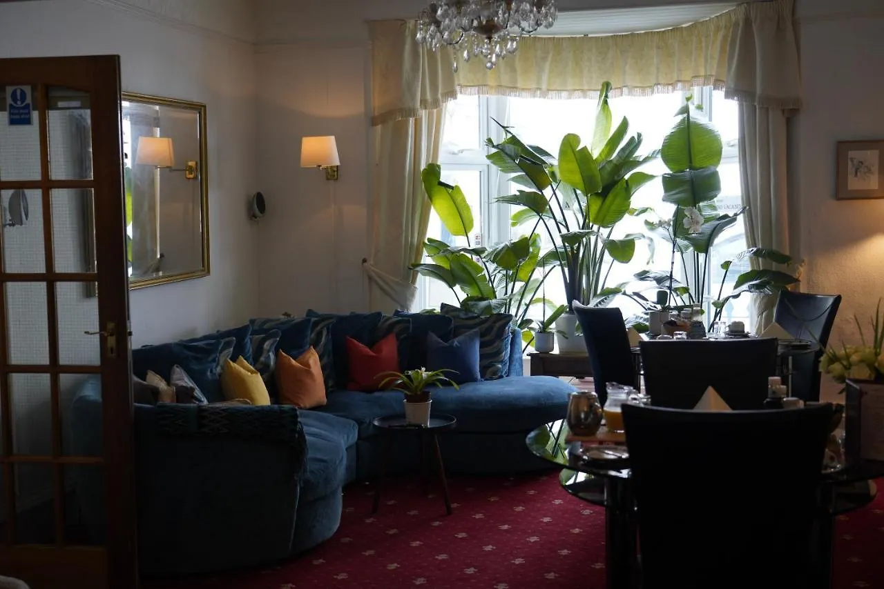 Marlborough Guest House B & B 3* Tenby
