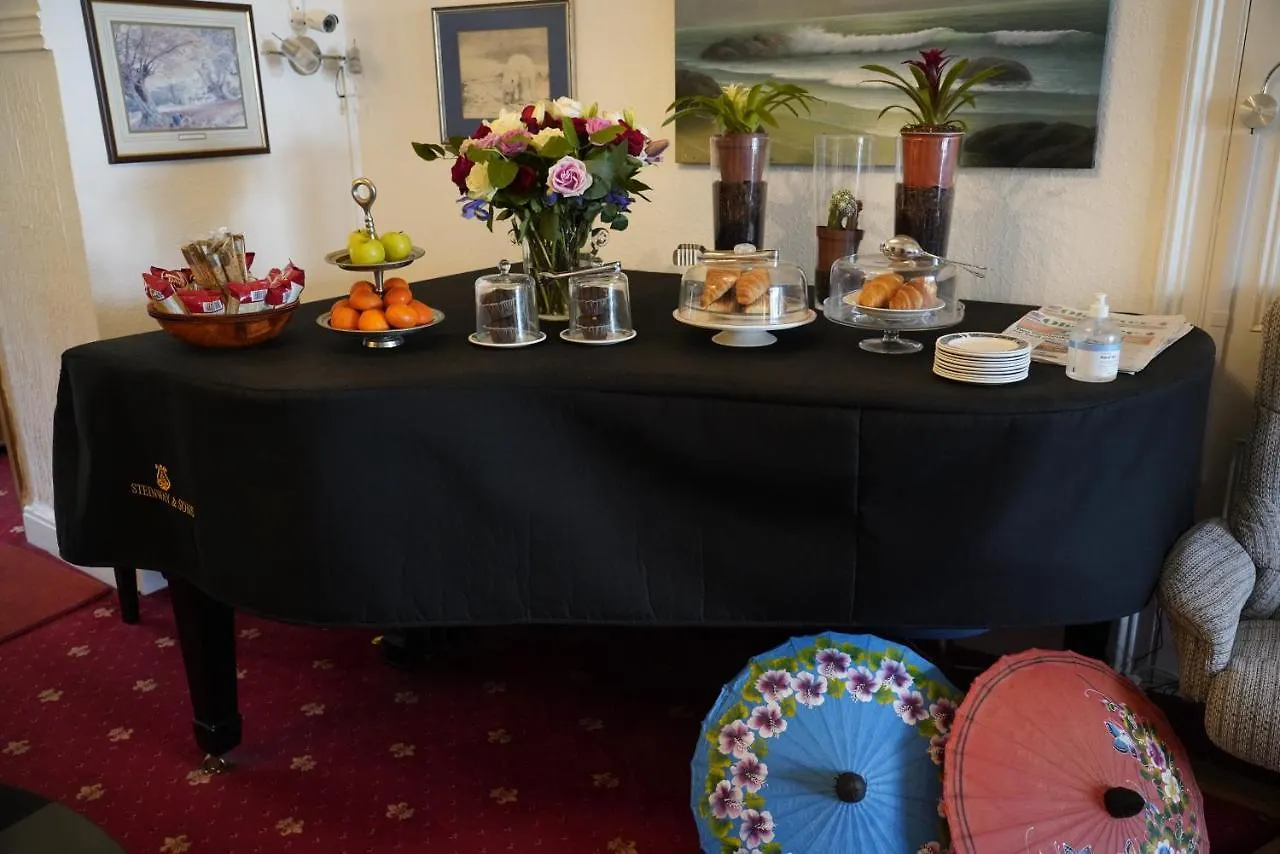 Marlborough Guest House B & B Guest house 3*