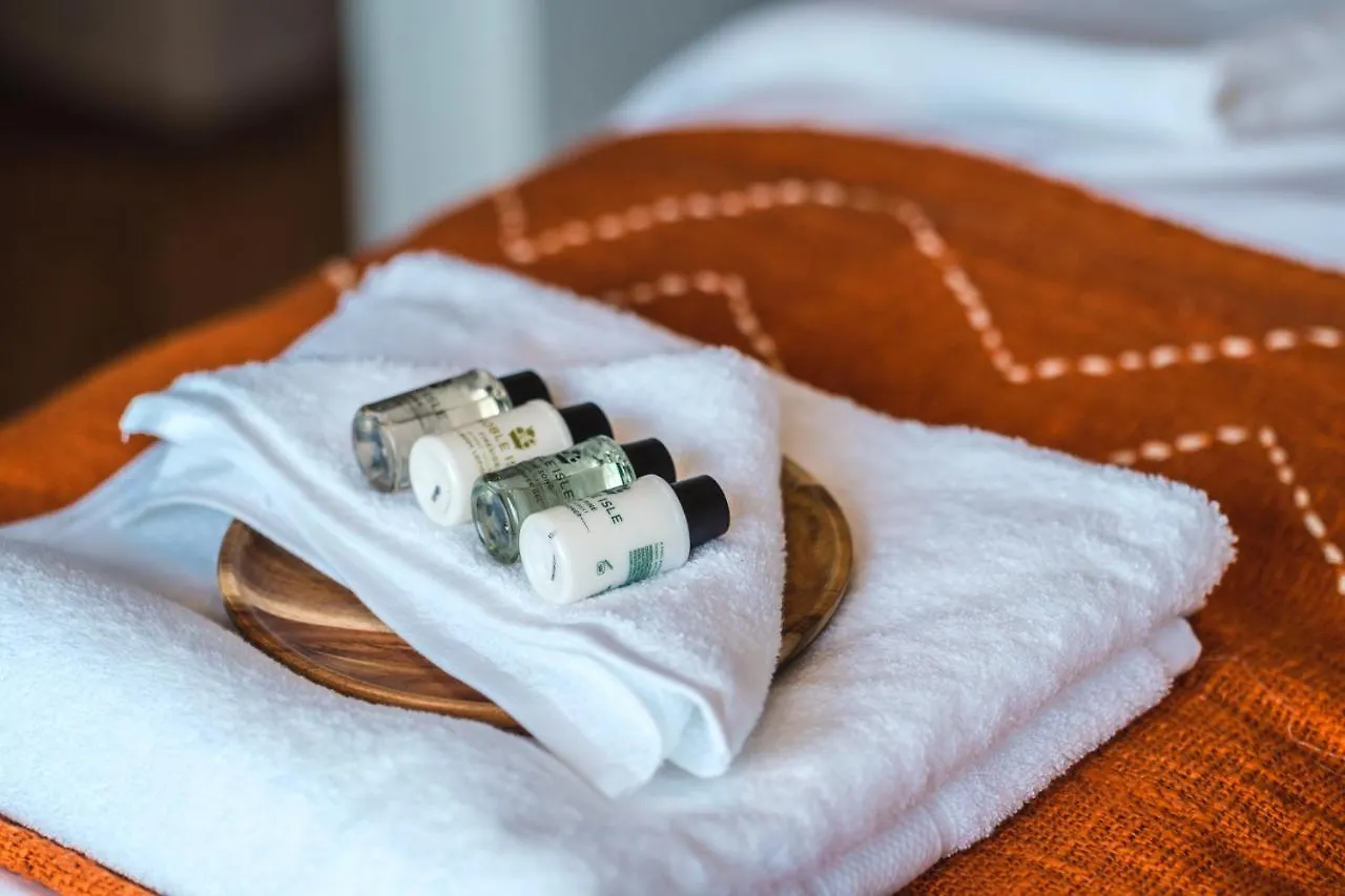 Priory Bay Escapes - Visum Tenby