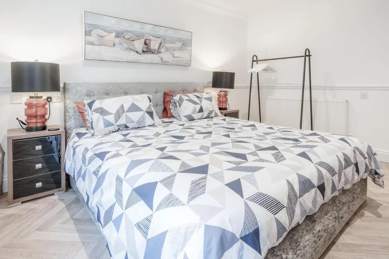 The Cwtch - 2 Bedroom - Apartment *