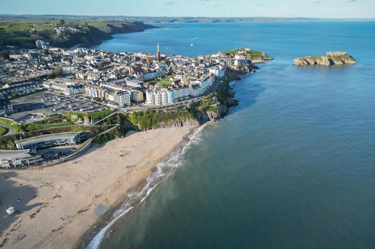 The Cwtch - 2 Bedroom - * Tenby