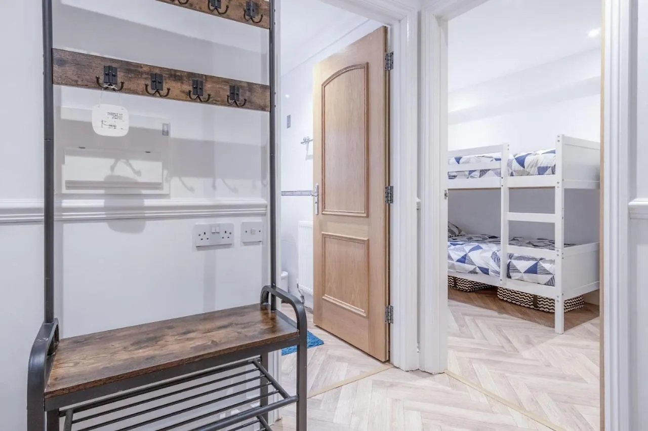 The Cwtch - 2 Bedroom - Apartment