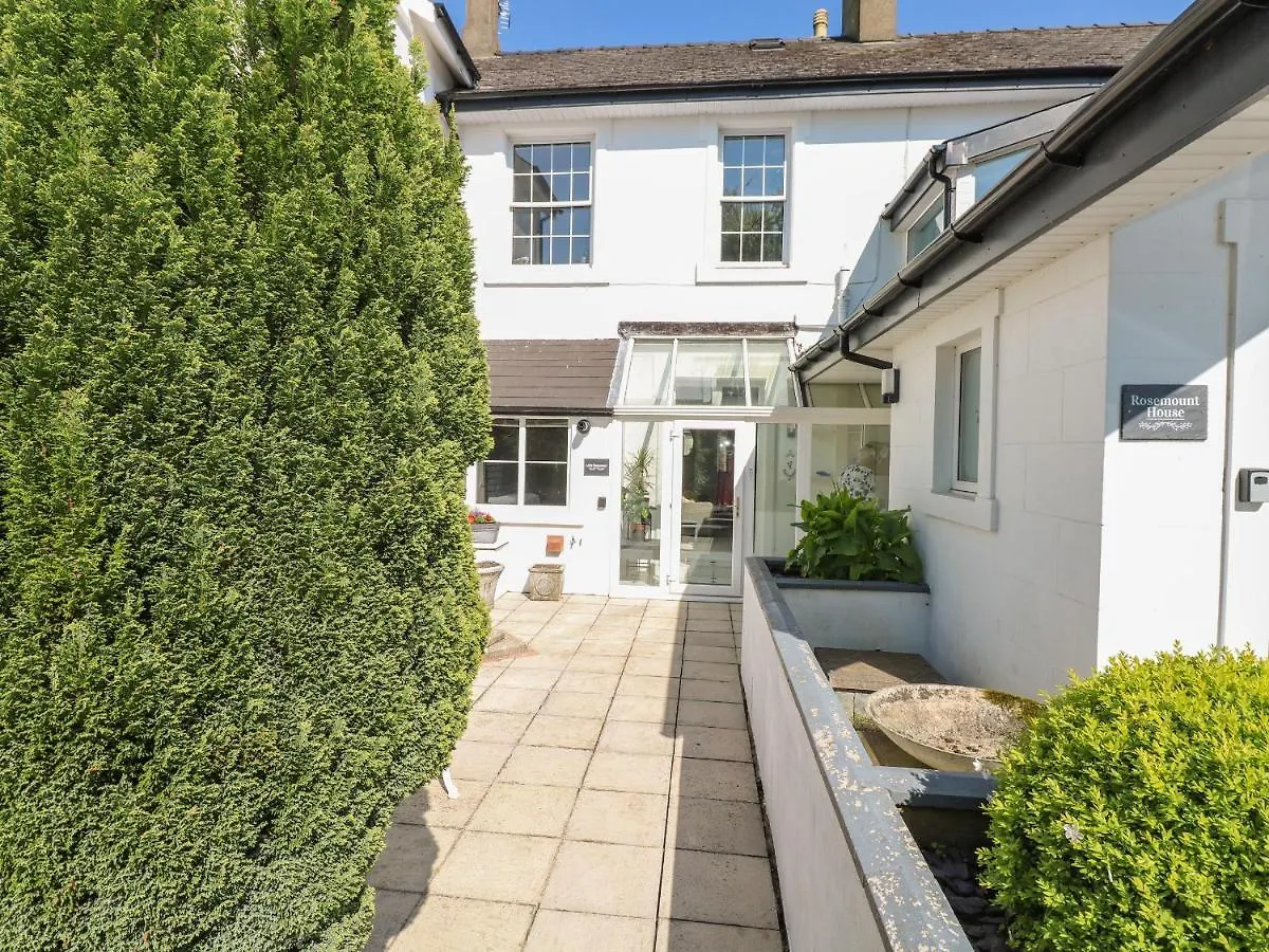 Holiday home Little Rosemount Tenby
