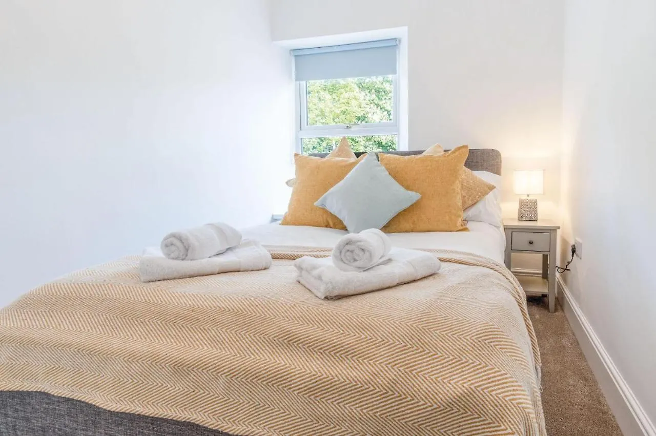 Canol Y Bryn - 3 Bedroom - 度假居