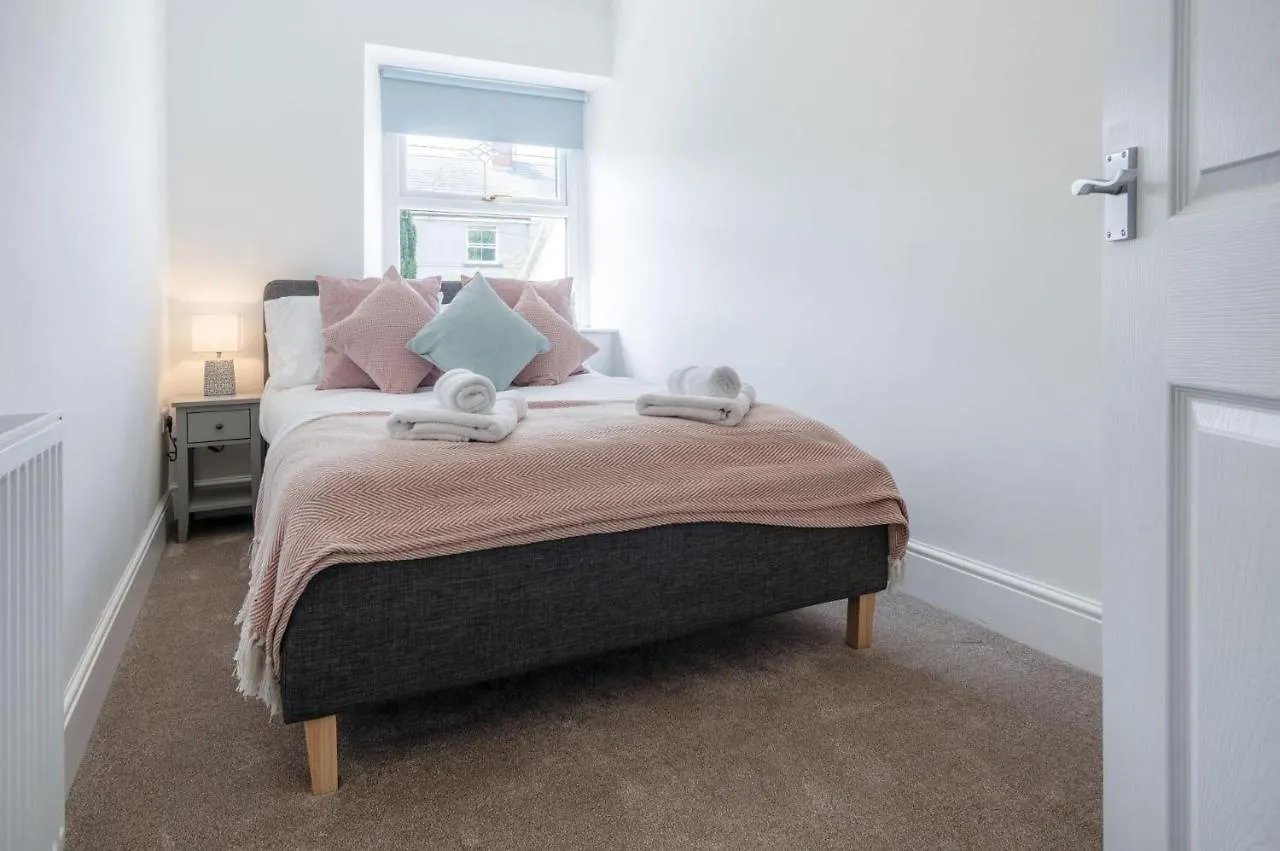 Canol Y Bryn - 3 Bedroom - 度假居