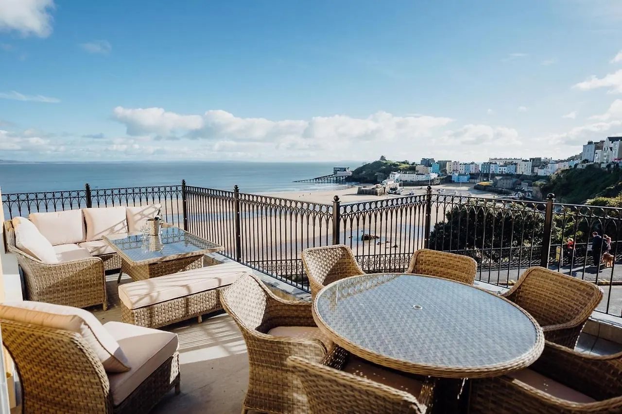 Ocean House, Holiday home *