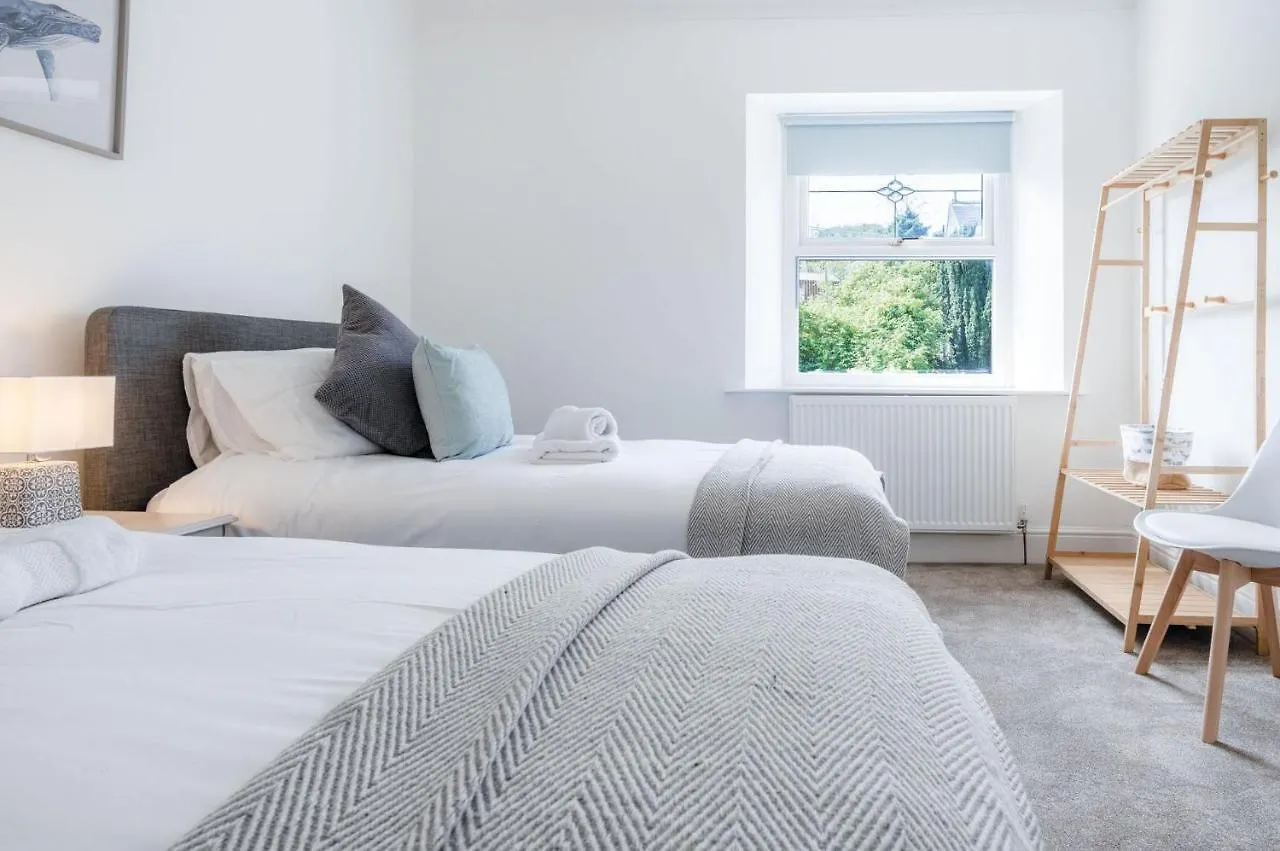 Canol Y Bryn - 3 Bedroom - 滕比