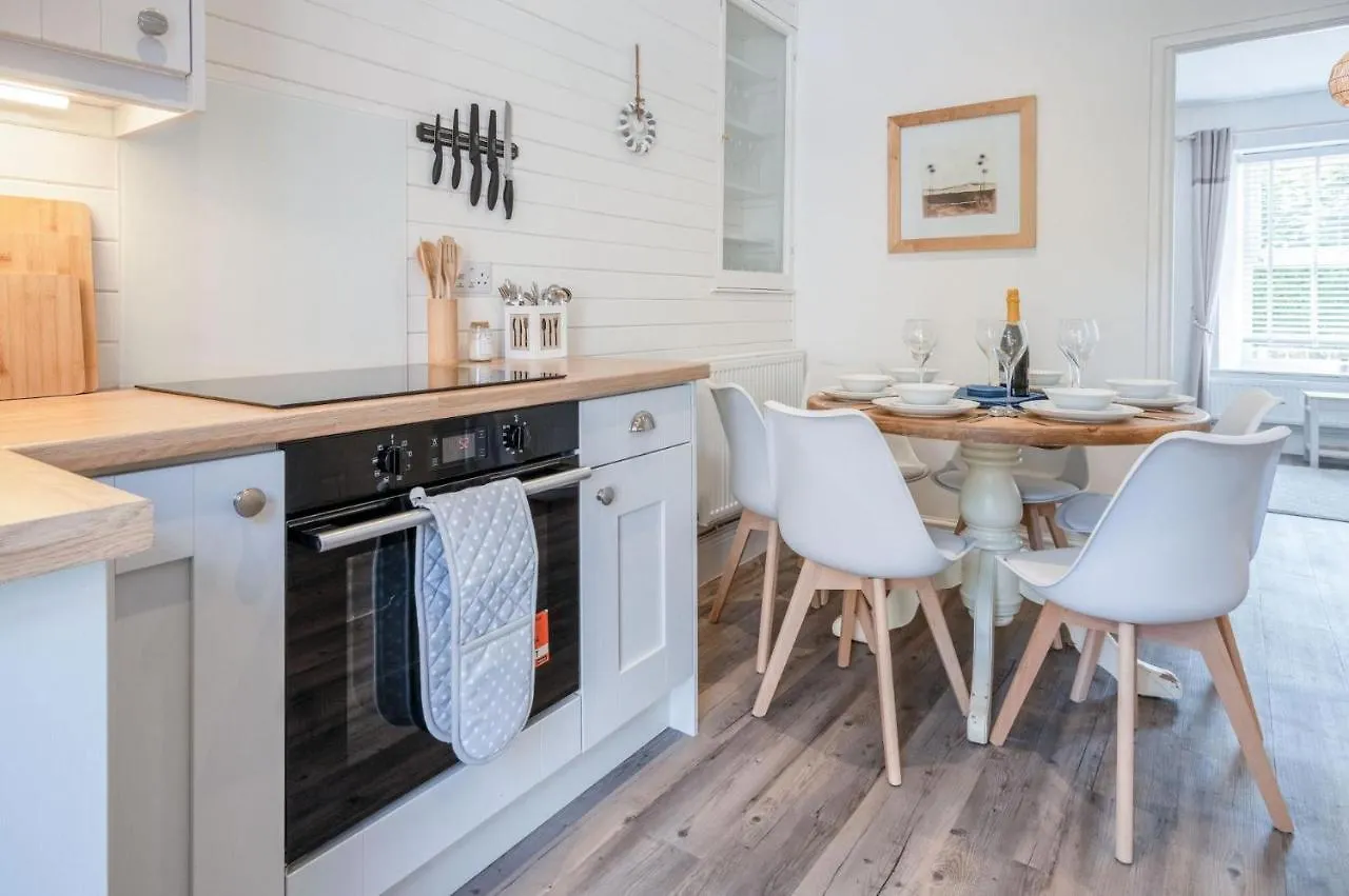 Canol Y Bryn - 3 Bedroom - 度假居 *