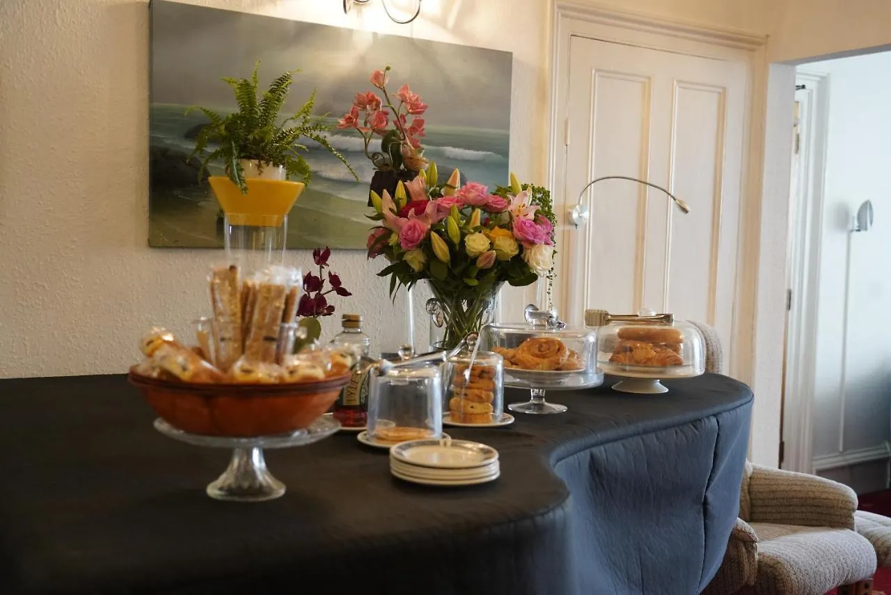 Marlborough Guest House B & B 3* Tenby