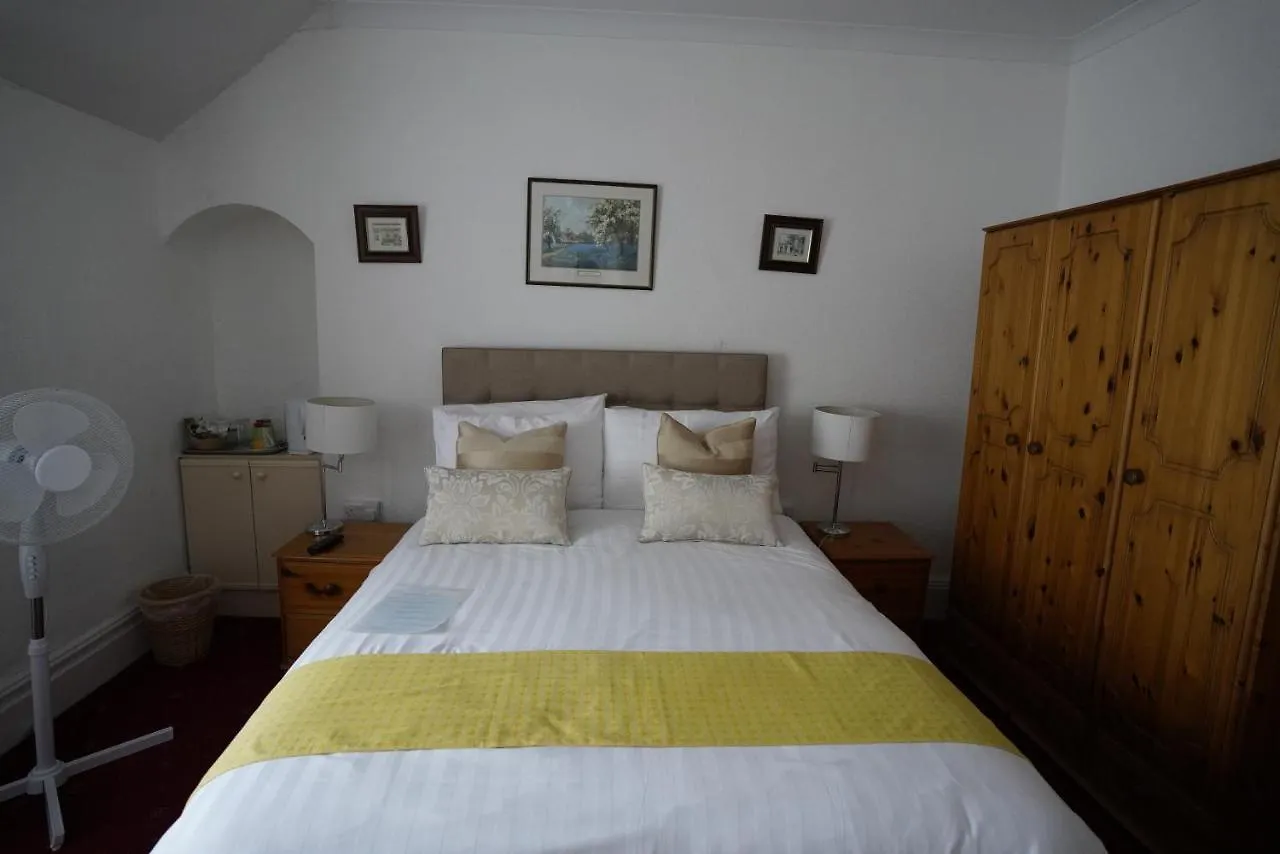 Guest house Marlborough Guest House B & B Tenby