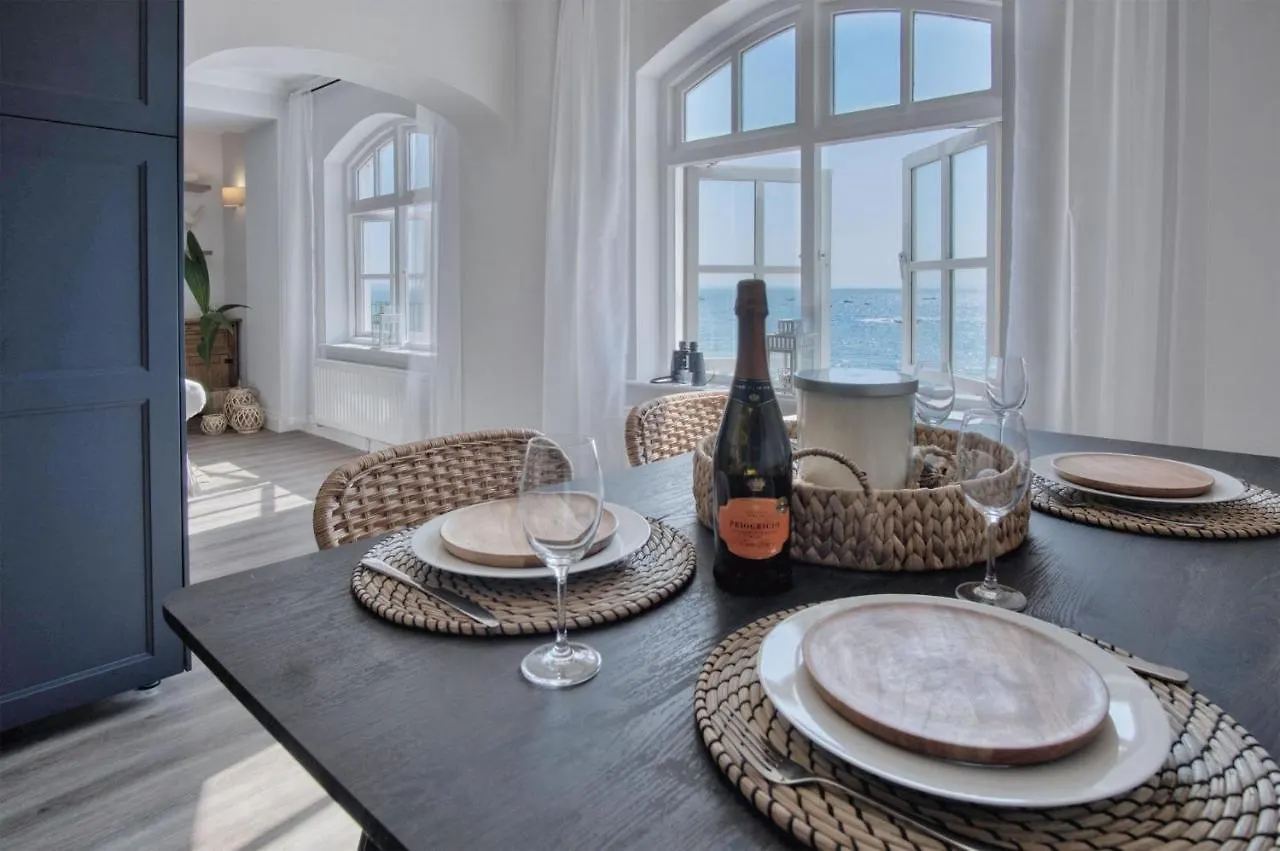 The Castle - 2 Bedroom - *