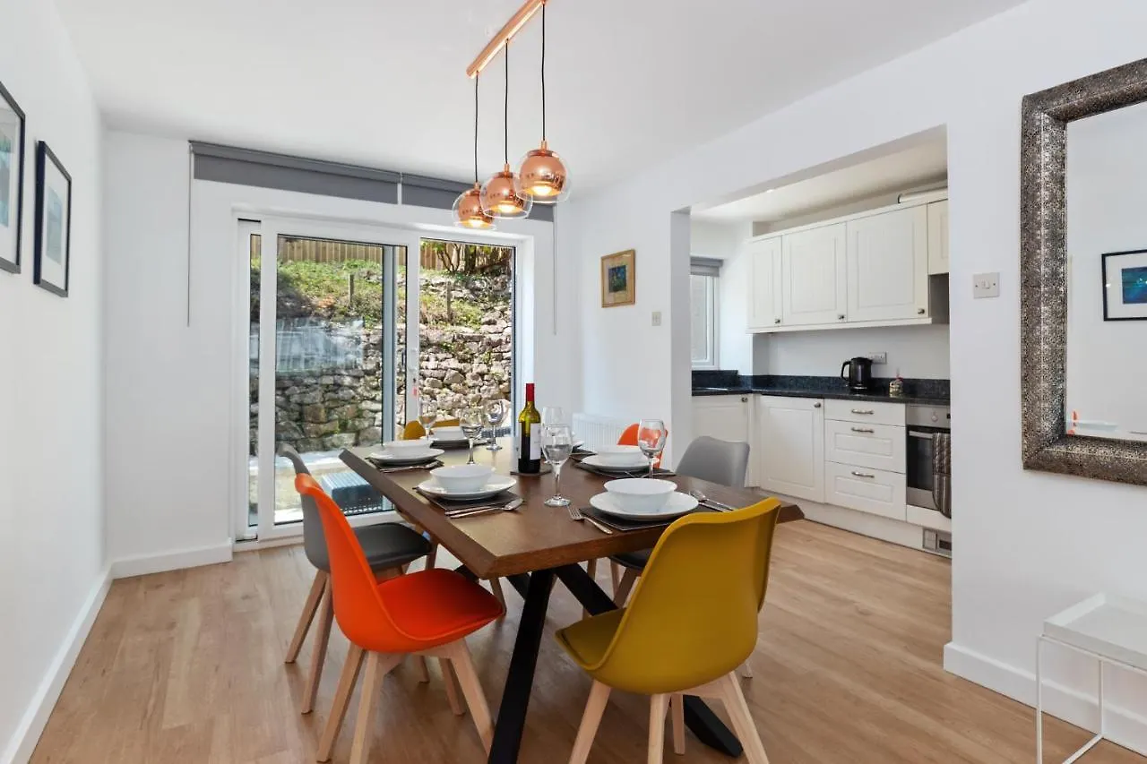 Holiday home Merlins Gardens Tenby