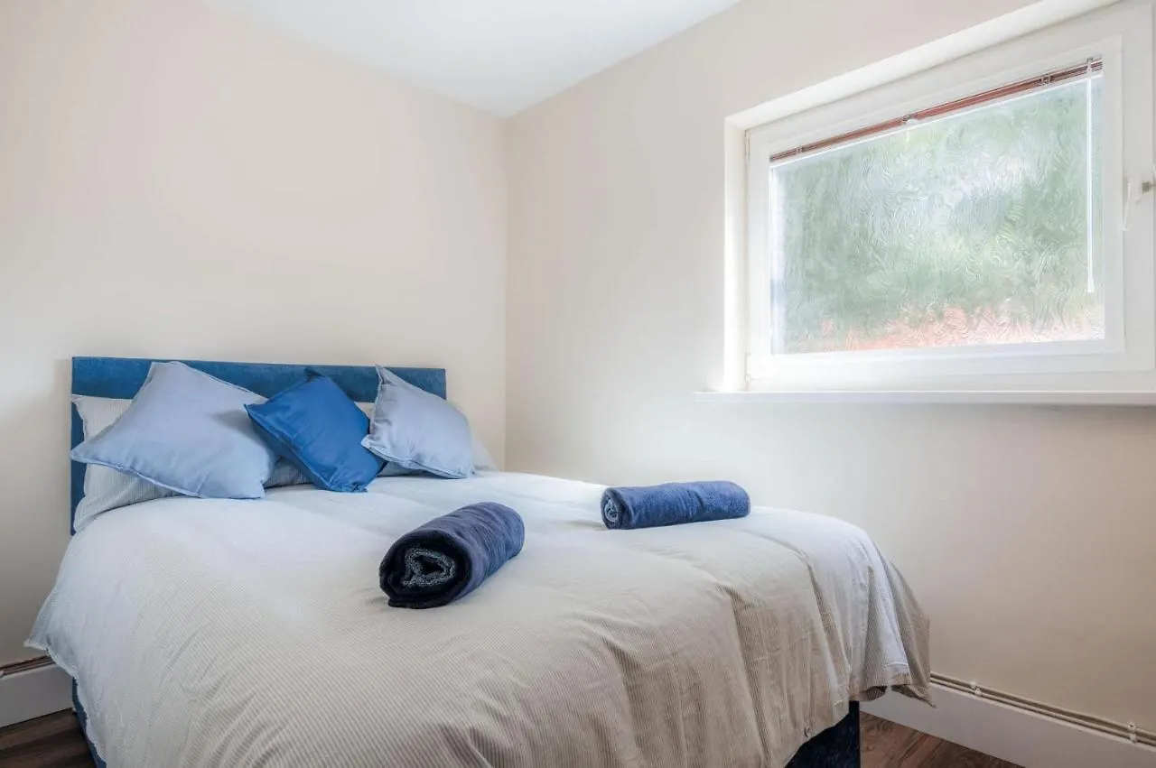 Croft Court - 1 Bedroom - Apartment