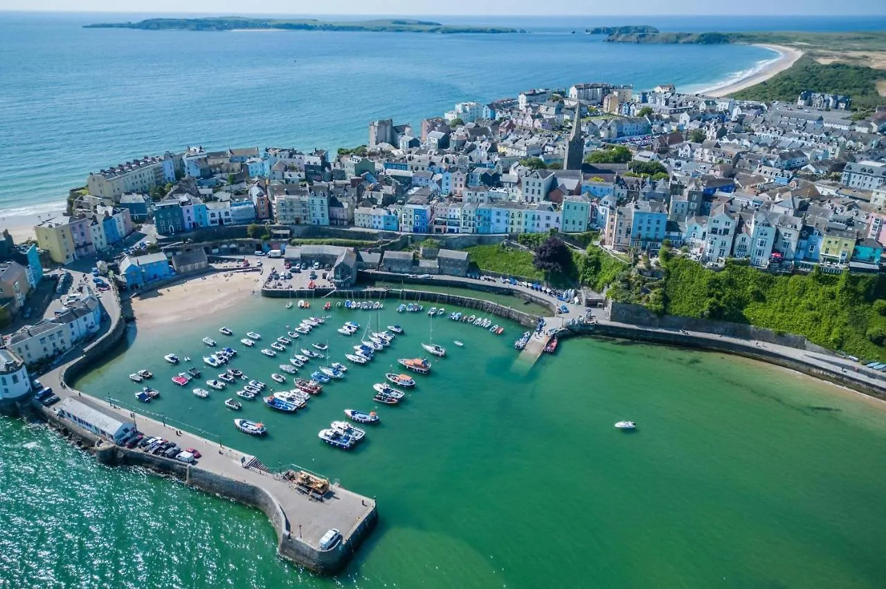 Flat 2 - 2 Bedroom - *