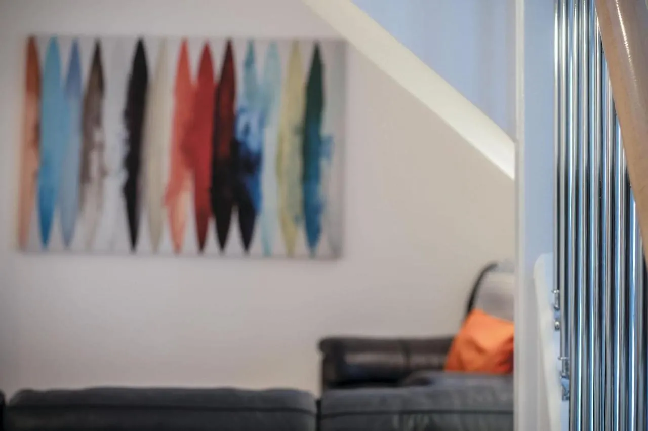 Flat 2 - 2 Bedroom - Apartment Tenby