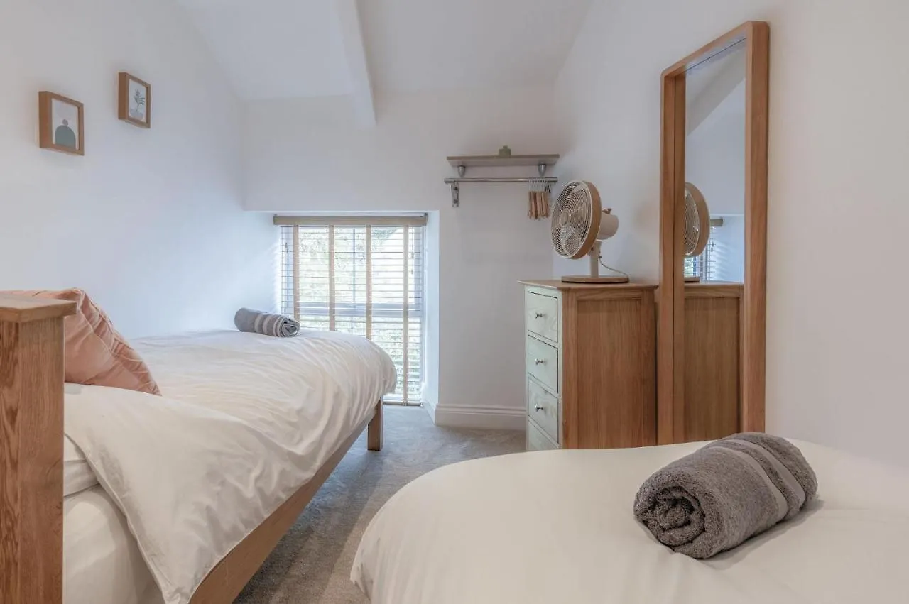 Apartment Flat 2 - 2 Bedroom - Tenby