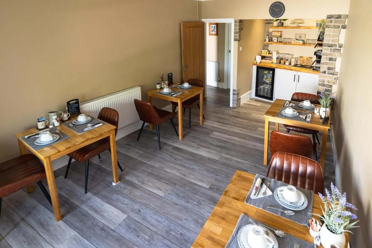 Sleepy Puffin Guest house *