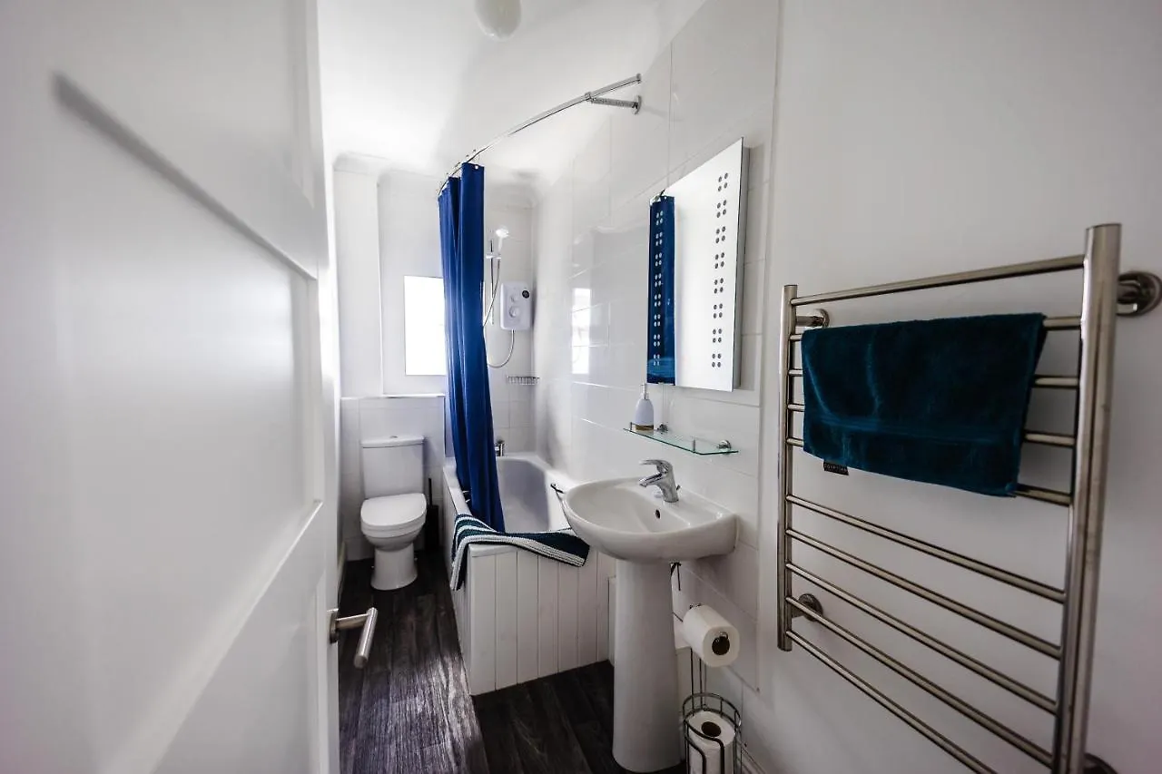 Flat 3 Flint House - Luxury Couples *