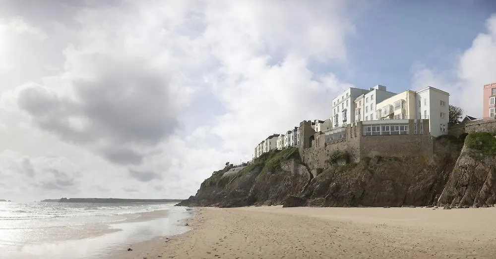 Imperial 3* Tenby