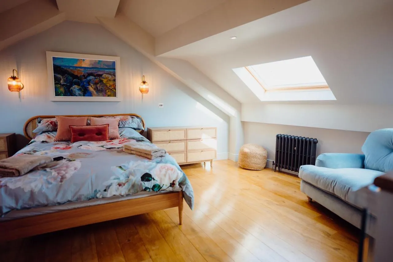 Luxury Sea-view In - Floral Corner Holiday home *