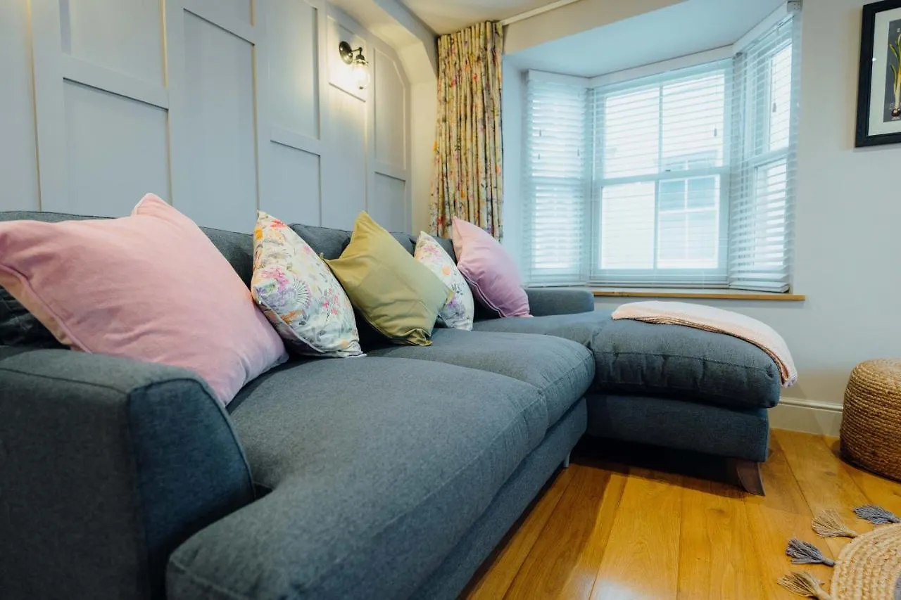 Luxury Sea-view In - Floral Corner *