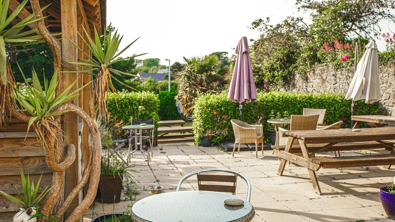Bed & Breakfast Manorbier House - St Anne's *