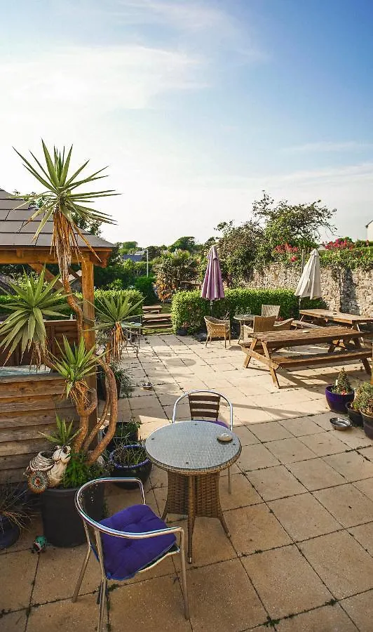 住宿加早餐酒店 House - Caldey Island 马诺比尔
