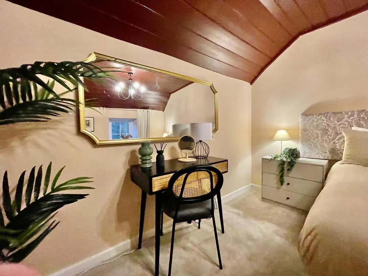 Holiday home Style House By Flying Stays. *