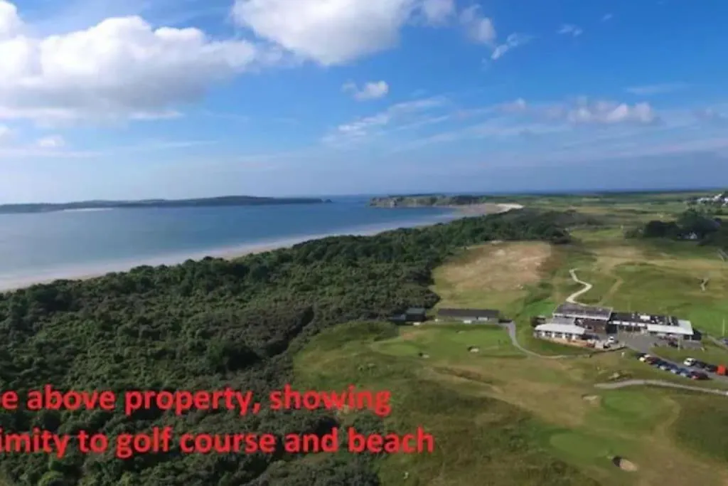 Tenby, 100m To Beach, Parking *