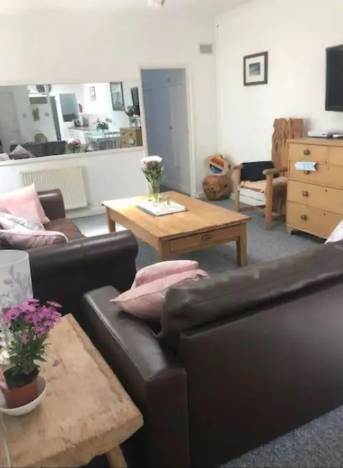 Apartment Tenby, 100m To Beach, Parking Tenby