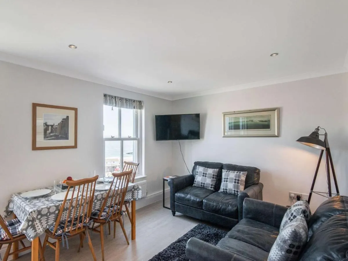 2 Bed In Fb115