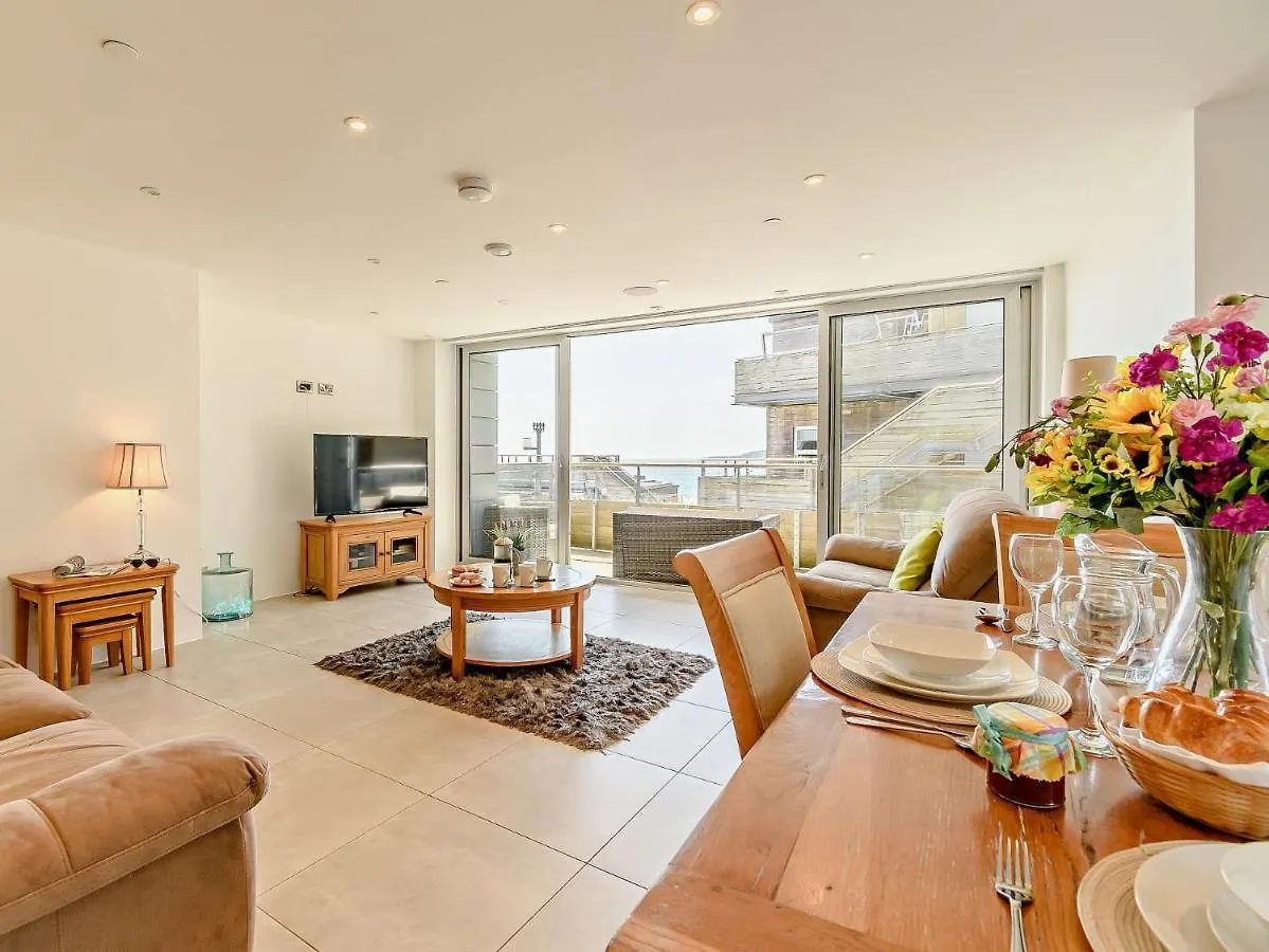 2 Bed In Fb290 *