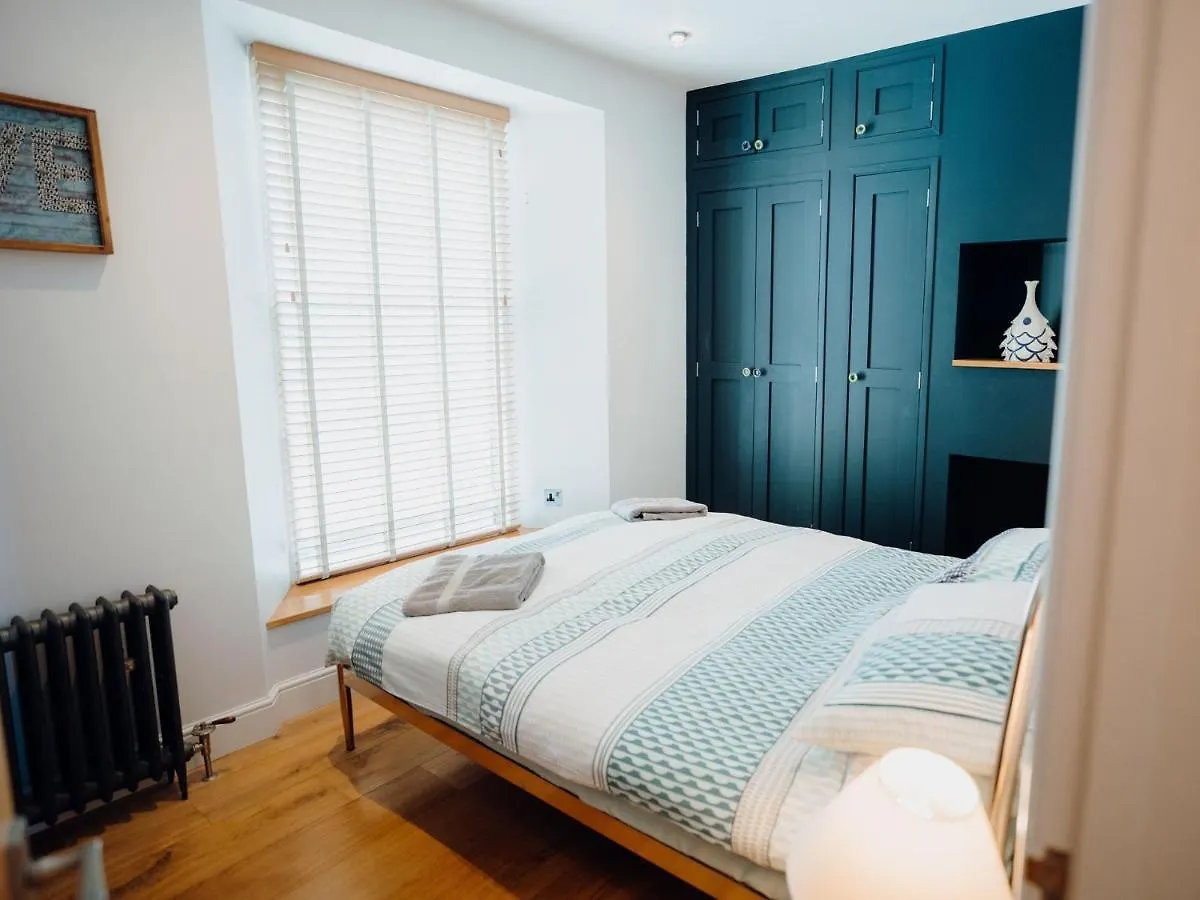 2 Bed In Fb285