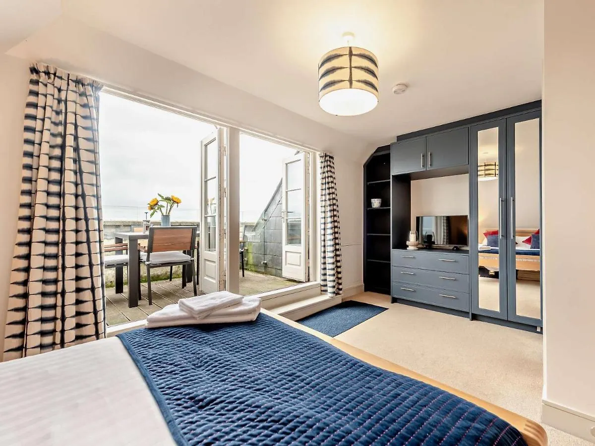 2 Bed In Fb061