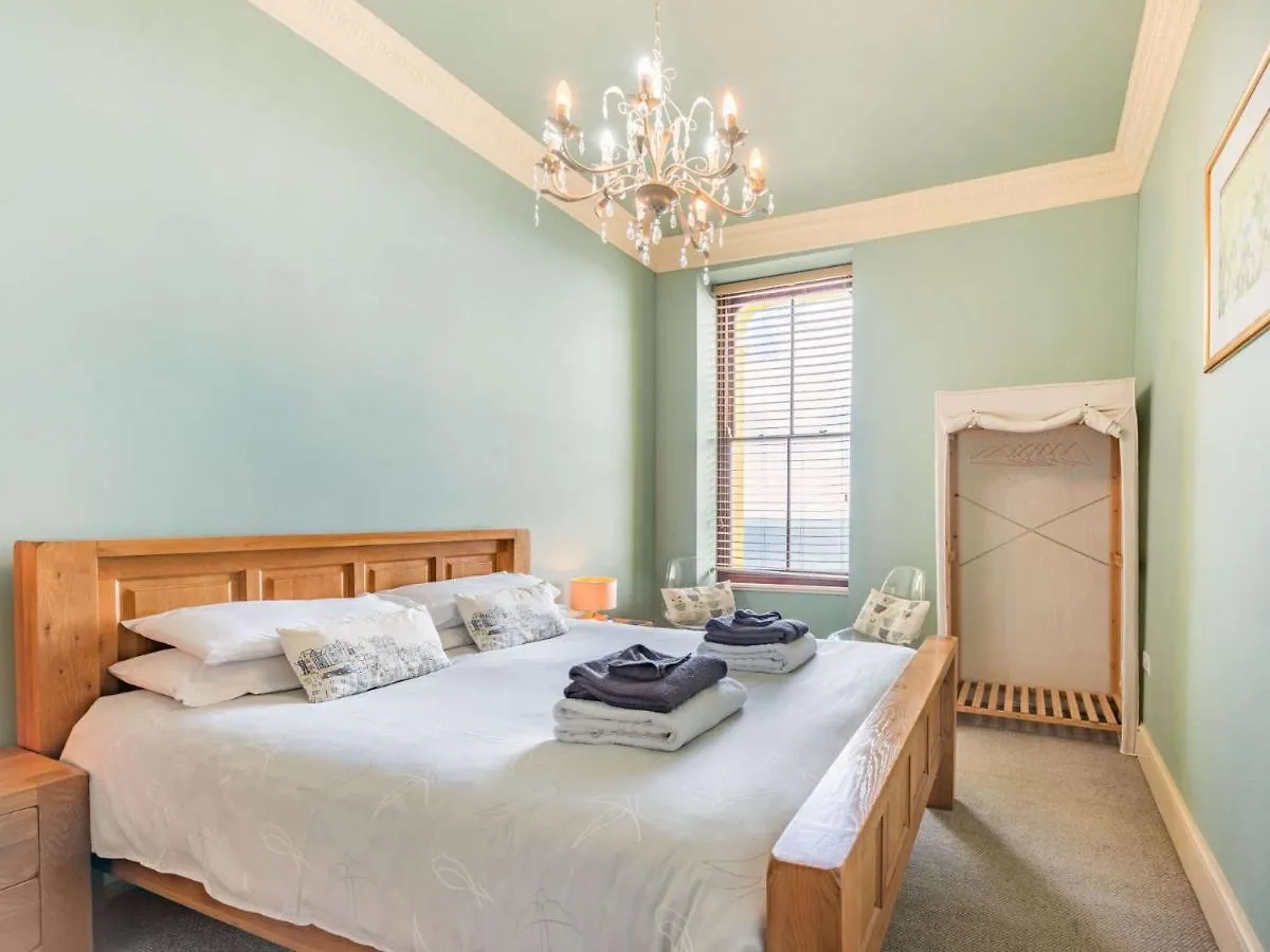 Holiday home 2 Bed In Fb233